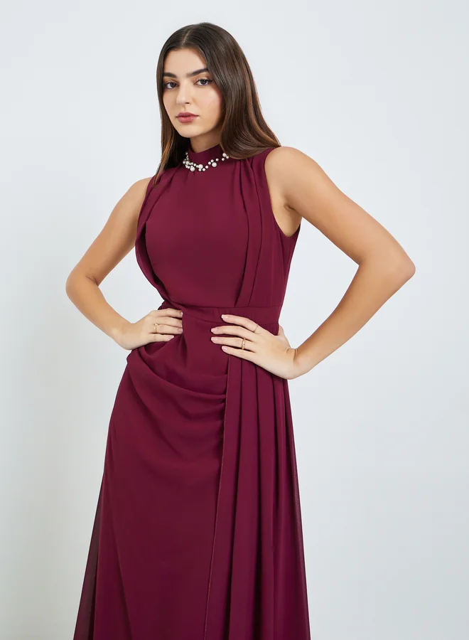 ستايلي فستان ماكسي نسائي مزين باللؤلؤ باللون العنابي